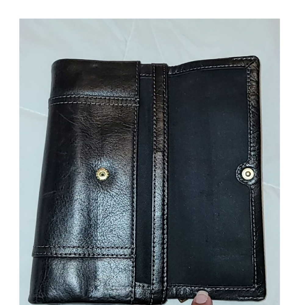 Fossil Wallet - Picture 7 of 9